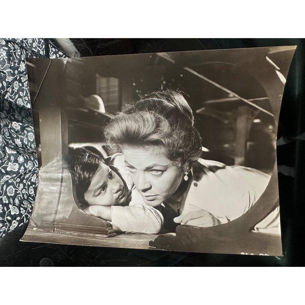 Vintage 1959 North West Frontier Lauren Bacall Govind Raja Ross Movie Still Phot - Picture 2 of 14